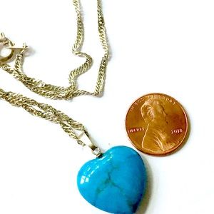 Vintage Jewelry - Turquoise Stone Heart Necklace Vintage Vintage Jewelry - Turquoise Stone Heart Necklace Vintage